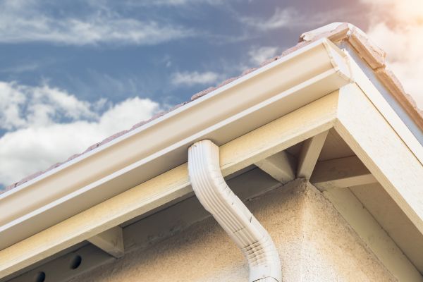 Seamless Gutter Replacement in Collierville